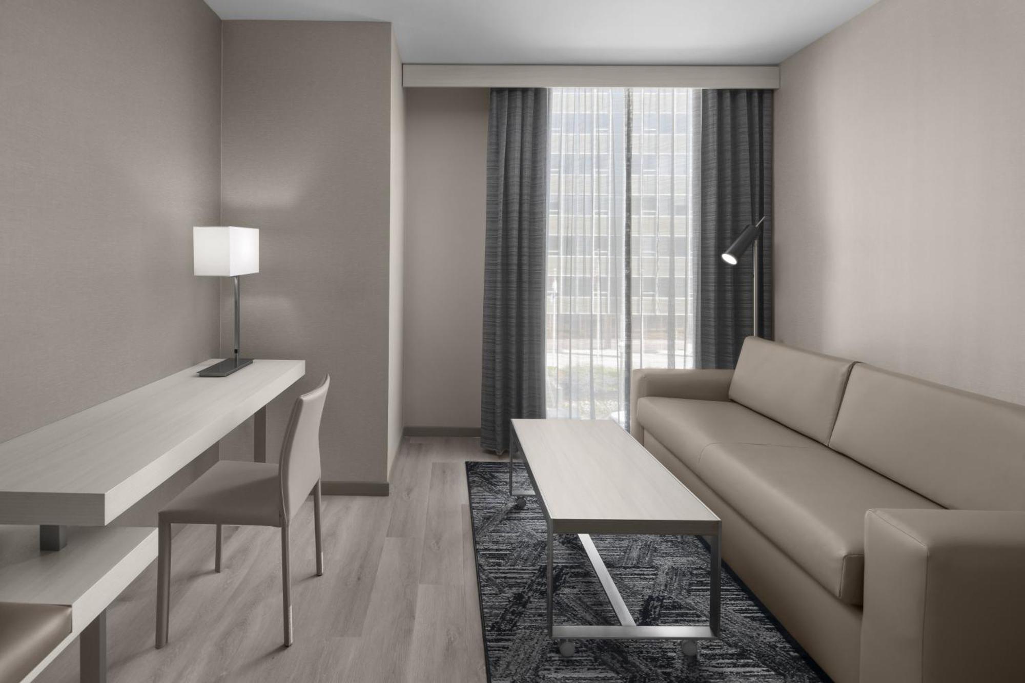 Ac Hotel By Marriott St. Louis Клейтон Екстер'єр фото