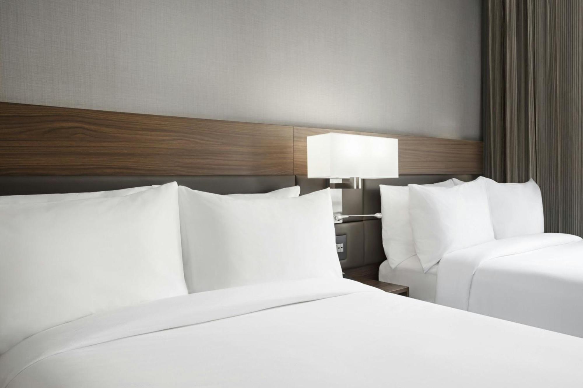 Ac Hotel By Marriott St. Louis Клейтон Екстер'єр фото