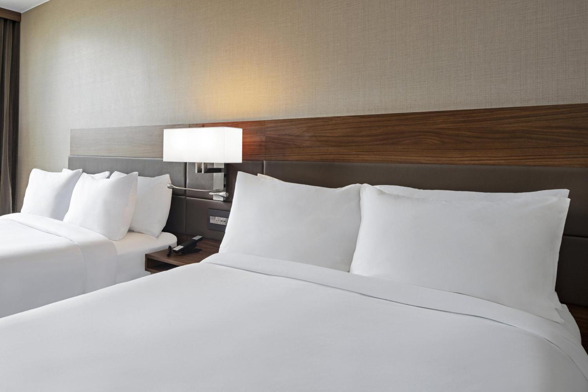 Ac Hotel By Marriott St. Louis Клейтон Екстер'єр фото